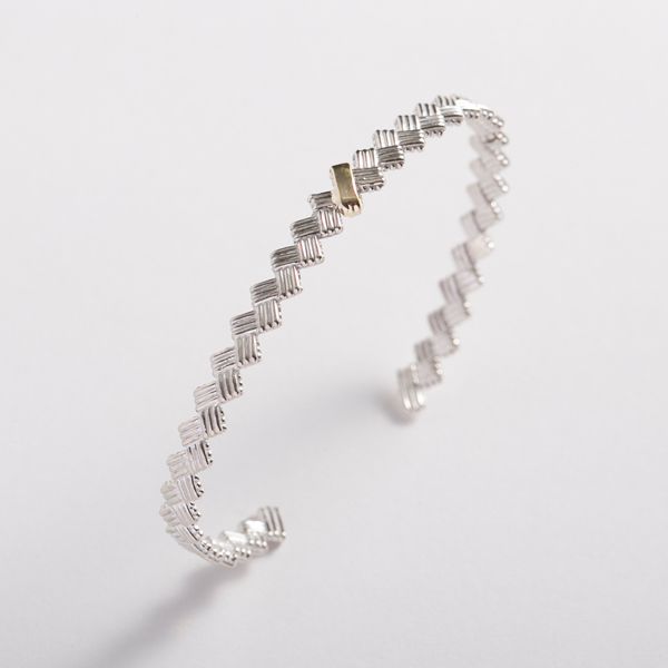 MEGUMI TOYOKAWA/Higaki bangle